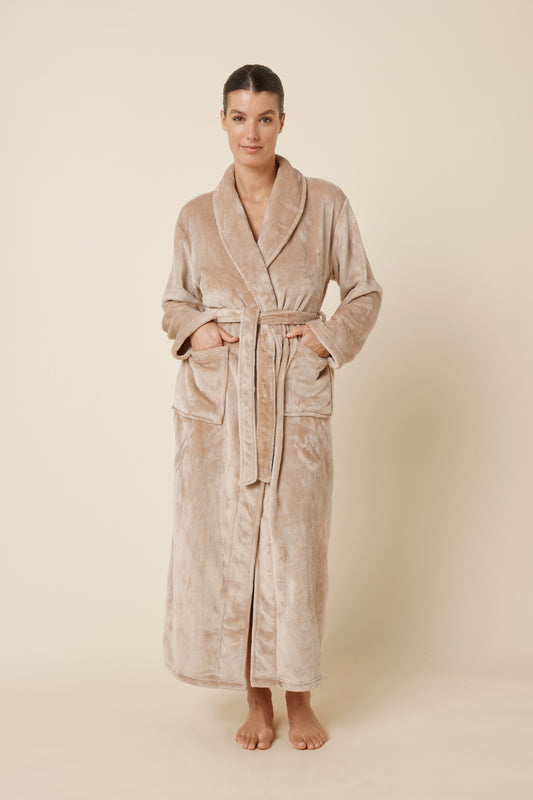 Colette Biscuit Plush Robe