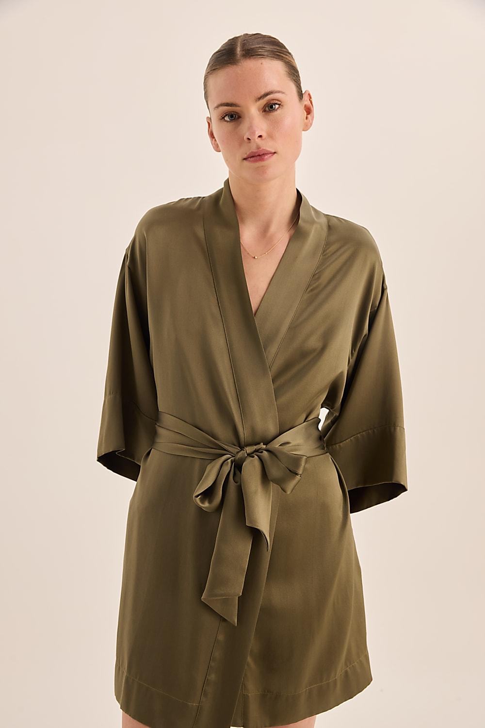 Diamond Pure Silk Olive Short Robe | Gingerlilly Sleepwear