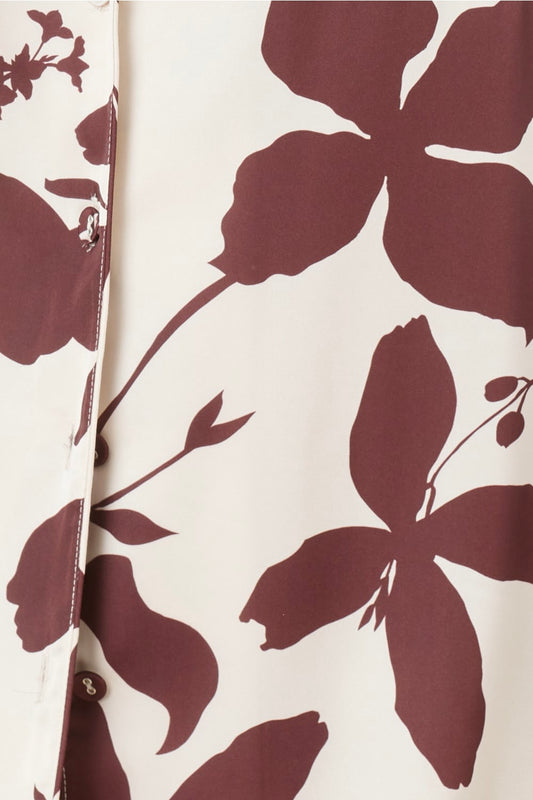 Close-up the Ivy Silky Satin PJ set burgundy fabric