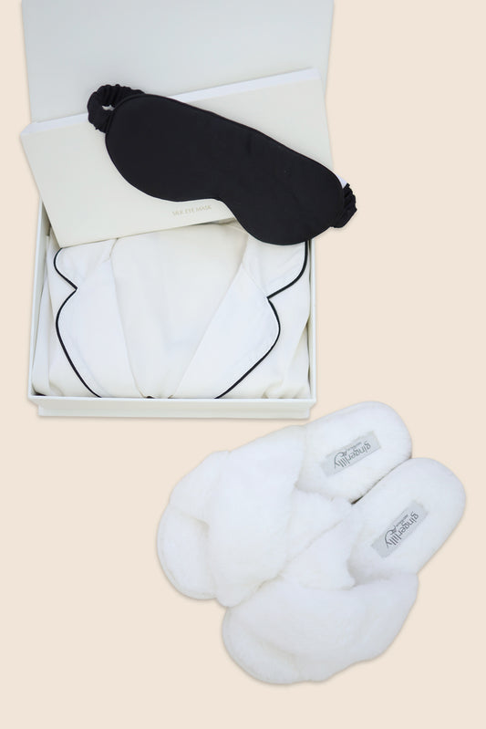 The Monochrome Comfort Bundle